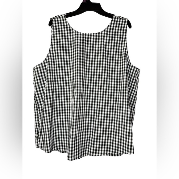 Adore Me Black and White Gingham Tank Top Size 1X - Picture 4 of 4